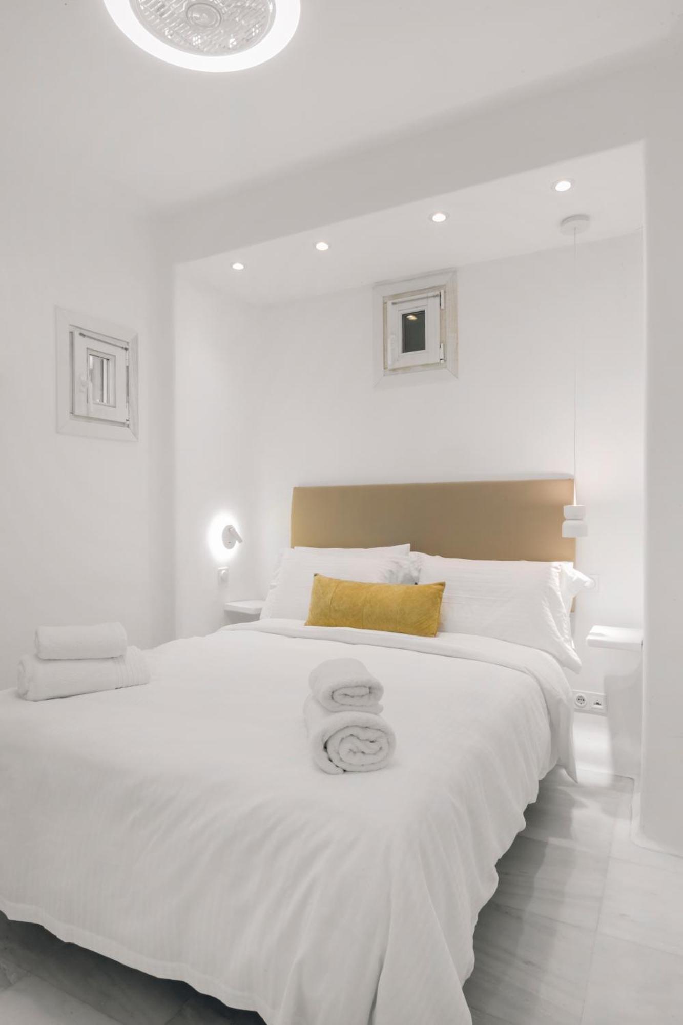 Private Town Apartments By Mykonos Eight Mykonos Town Eksteriør billede